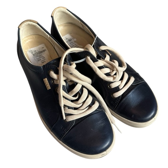 Ecco Soft 7 Leather Lace-up Sneaker in Marine - Size 7 - Picture 4 of 9